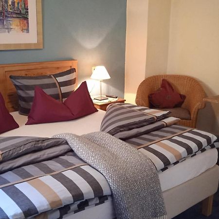 Zum Ginkgobaum Hotel Stadtilm ภายนอก รูปภาพ